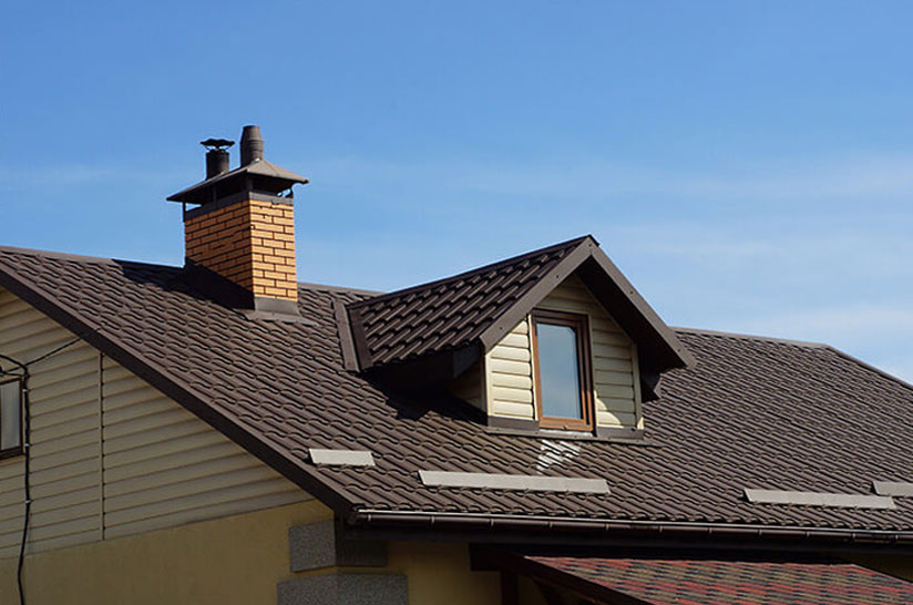 Reparación de tejados: manteniendo tu refugio en lo más alto